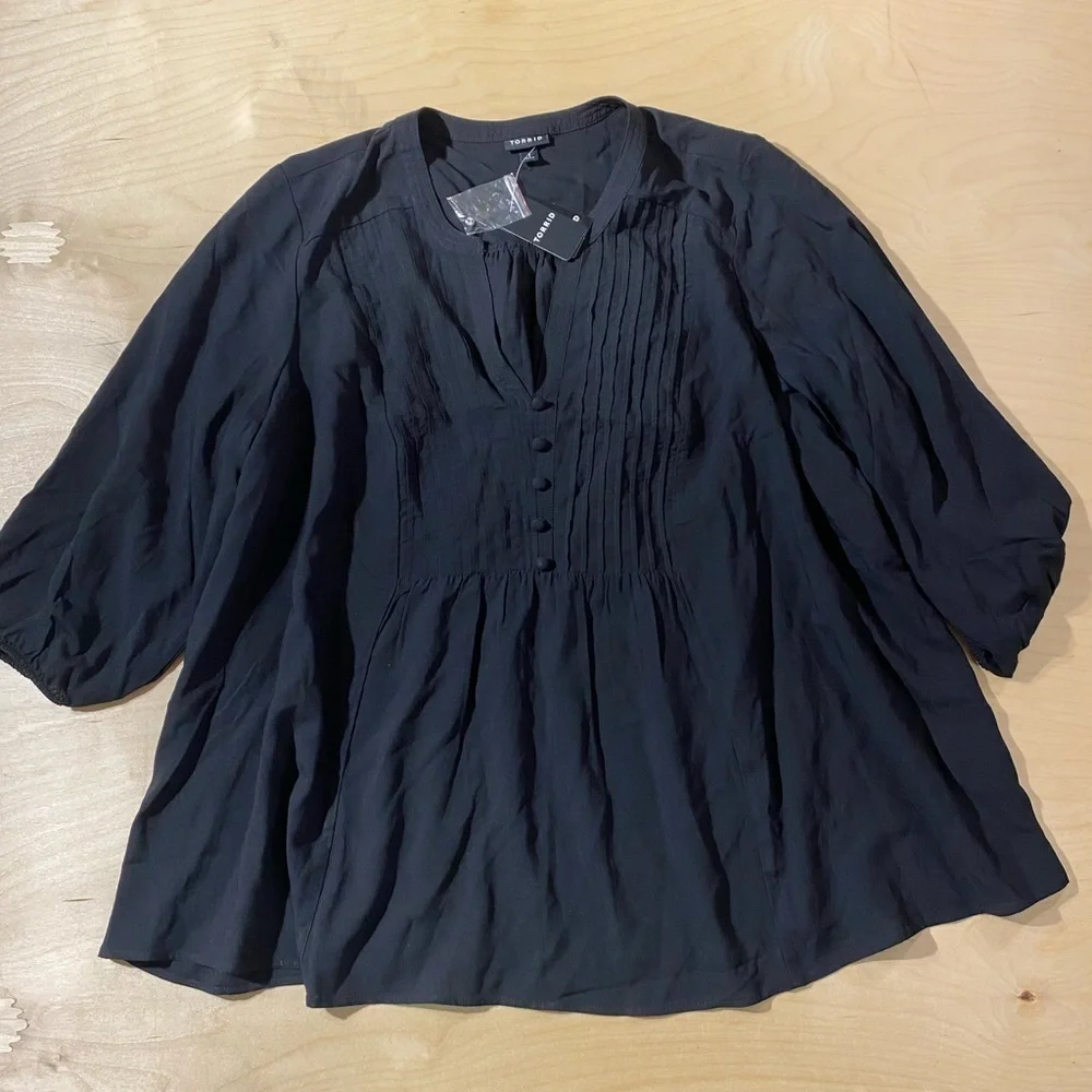 Torrid Black Blouse Size 1 (OS)